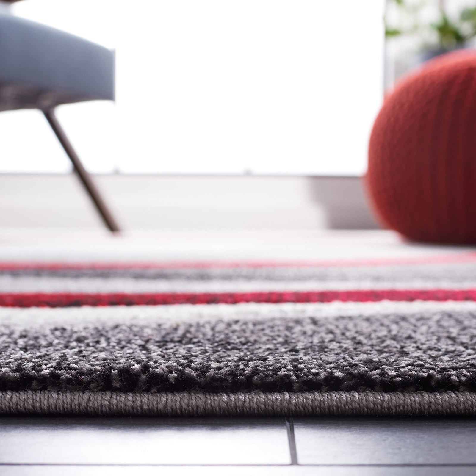 Modern Round Area Rug 3′ Grey & Red, Non-Shedding, Easy Care for Living Room, Di