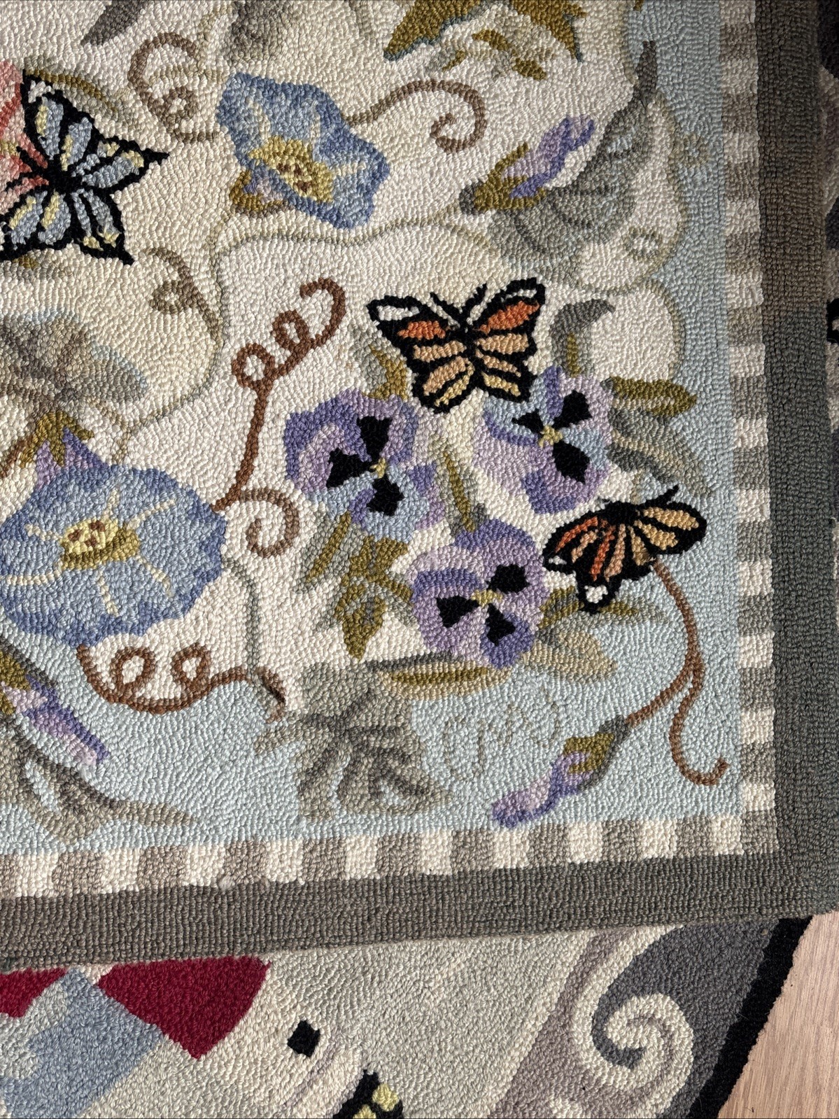 Claire Murray Hooked Wool Floral Rug 3×5 Hummingbirds Butterfly Bees Dragonflys