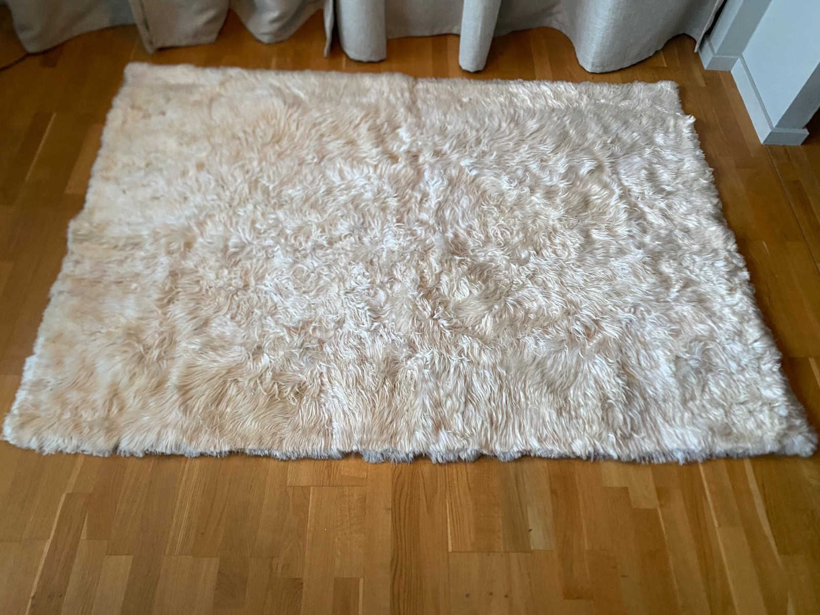 ALPACA handmade Rug 140x 190 cm.