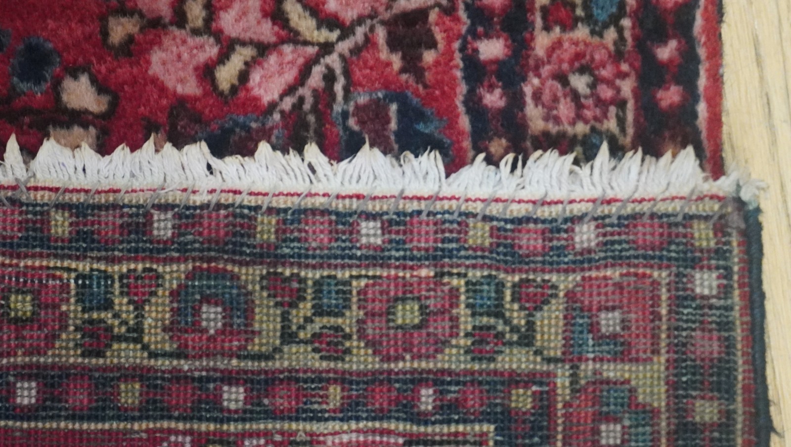 2′ x 2’7″ Antique Hand Knotted Saroukk Wool Red Floral Rug