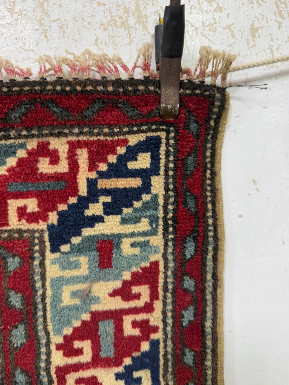 Vintage Beautiful Hand Knotted Traditional Floor Area Wool Rug 117×76 Cm