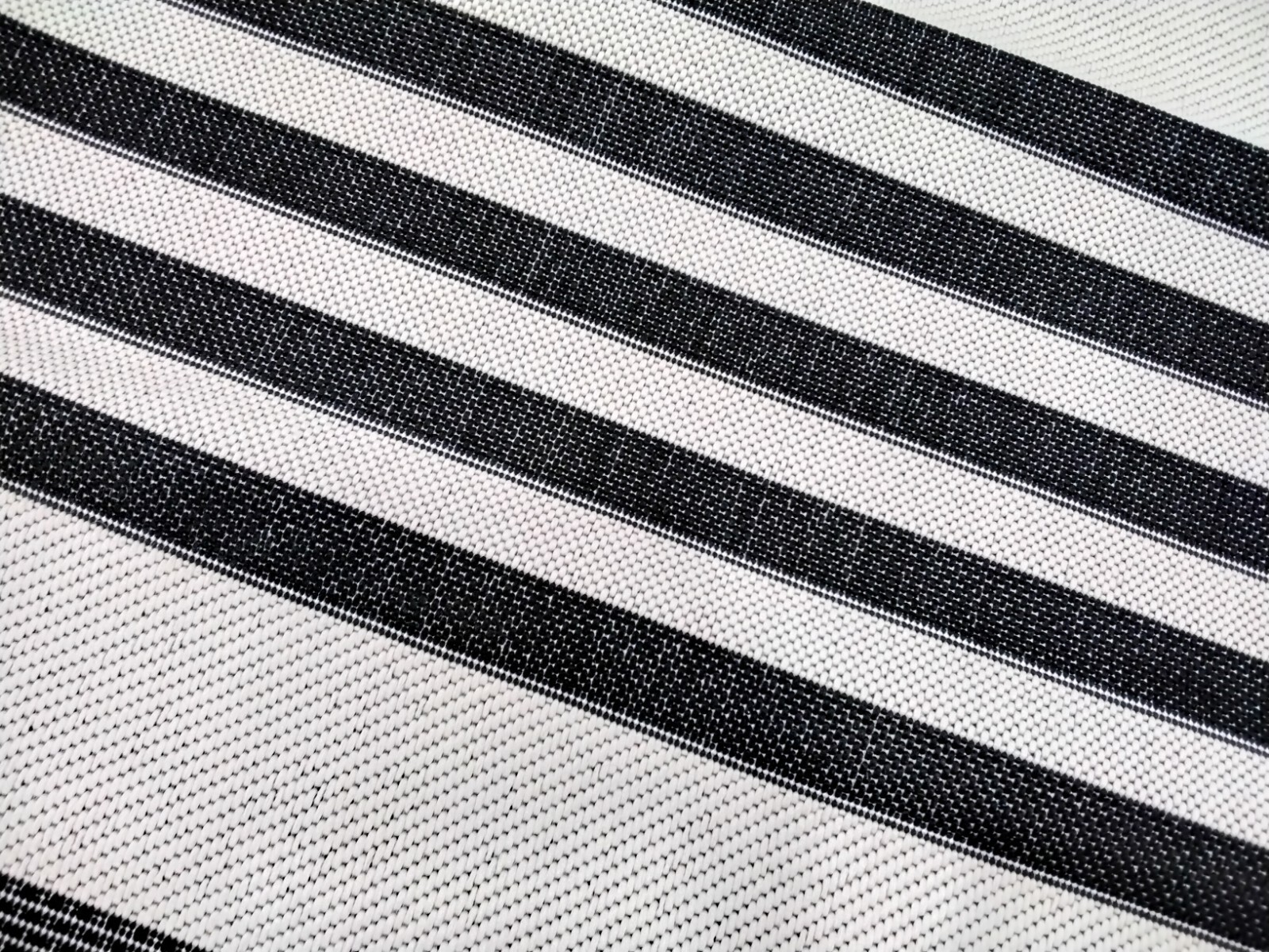 BLACK / BONE 9′ X 12′ Missing Thread Rug, Reduced Price 1172733240 CY6062-216-9