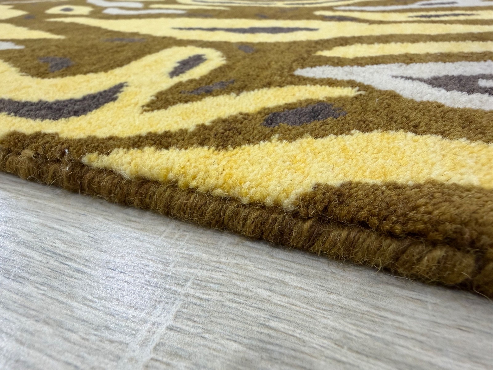 Brown Hand Knotted Rug for Kids Teens 100% Wool 2 x 3 ft Animal Print 60×90 cm