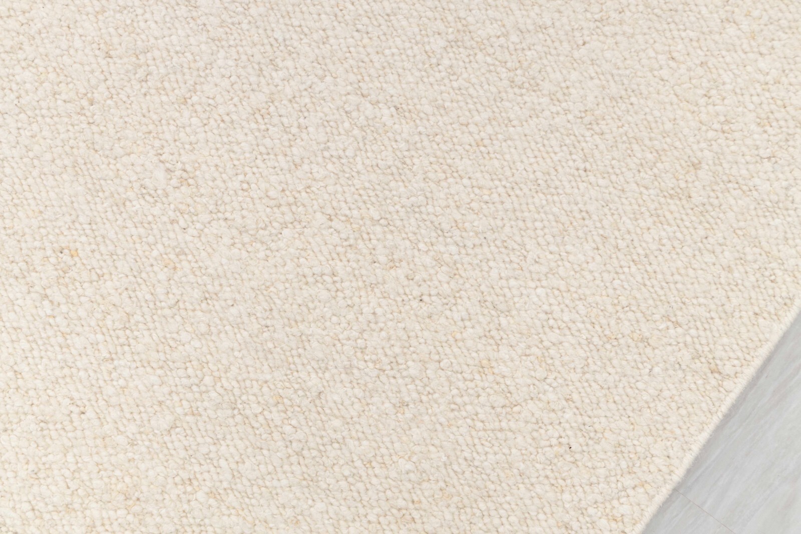 Ivory Cream Raw Wool Look Hand Woven High Quality Bohemian Customize Rug