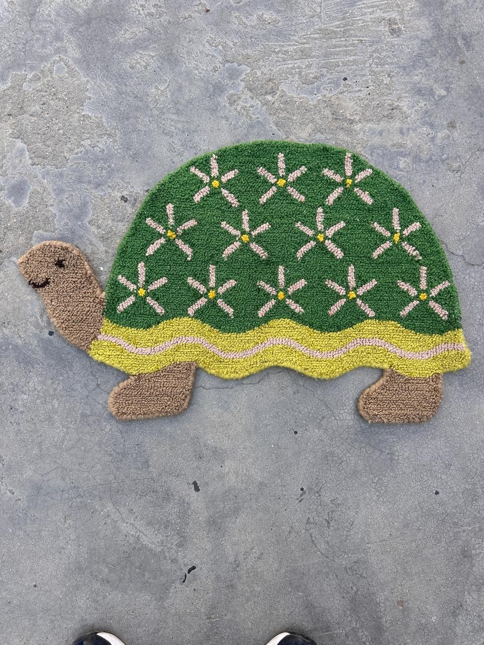 Cute Turtle Rug, Turtle Bath Mat, Animal Tufted Rug, Kids Room Decor, Handmade T