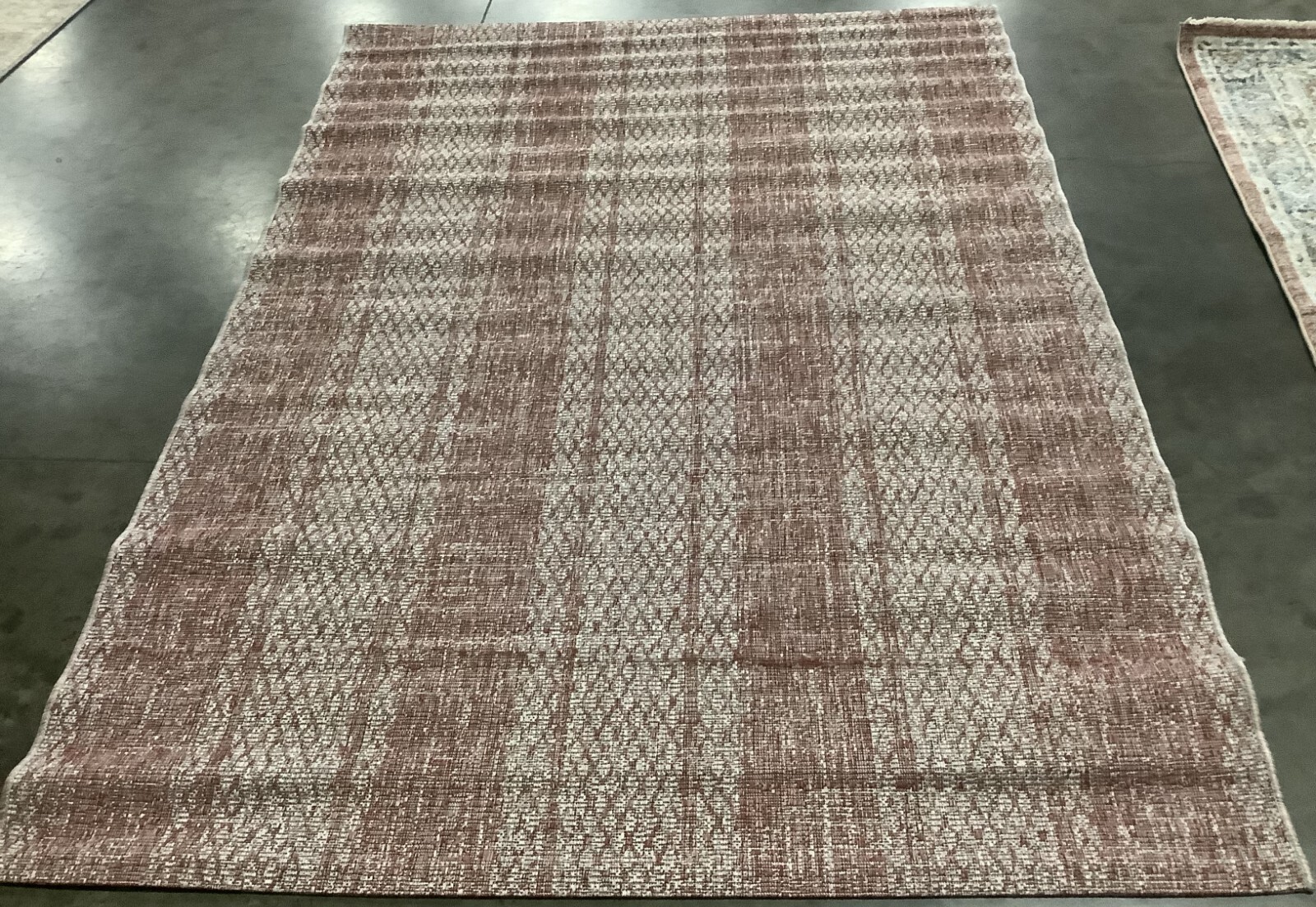 LBEIGE / TERR 5′-3″ x 7′-7″ Flaw in Rug, Reduced Price 1172669360 CY8736-36512-5