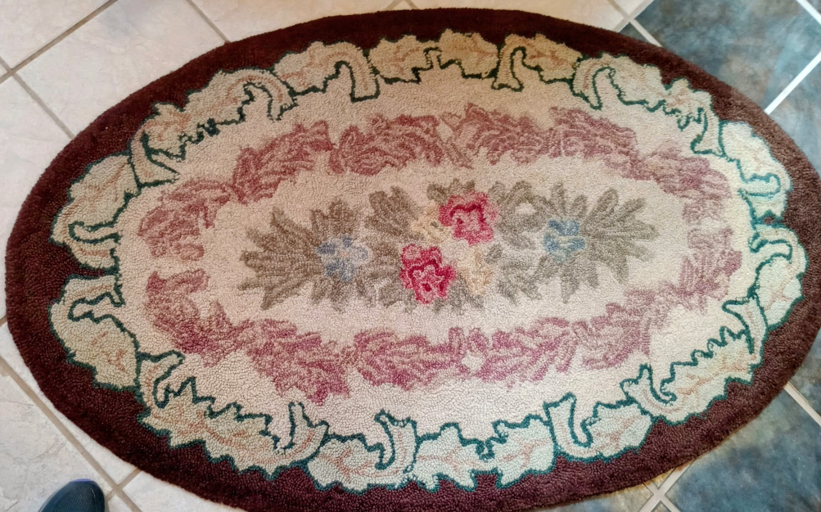 Rare Priscilla Turner Rug Guild Oval Floral Wool 5′ X 3′