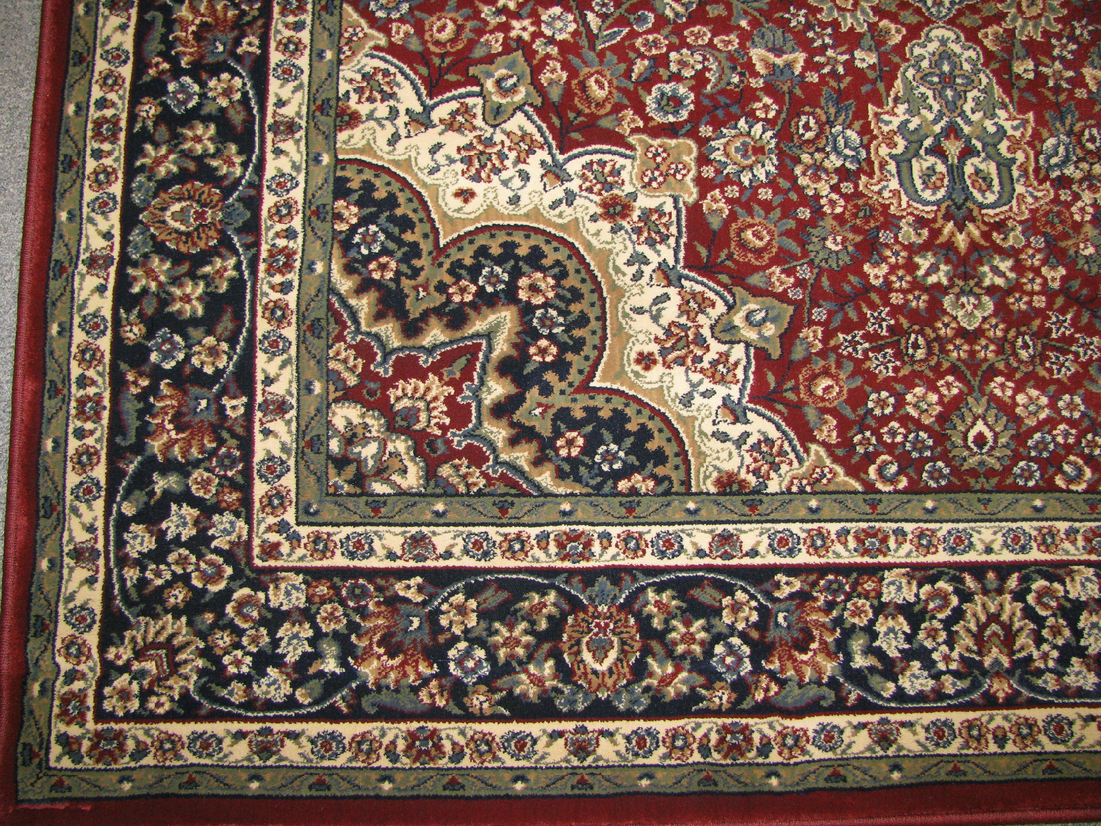 Oriental Weavers Ariana 116R Red…………..TRS-588