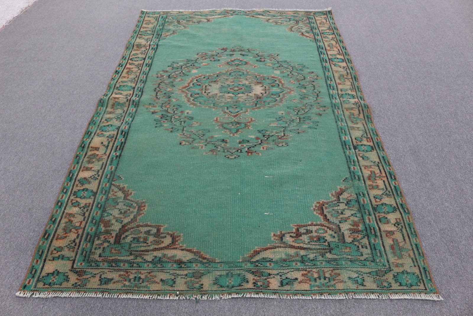 5,2×8,3 ft Vintage Turkish Rug, Large Rug, Green Wool Rug