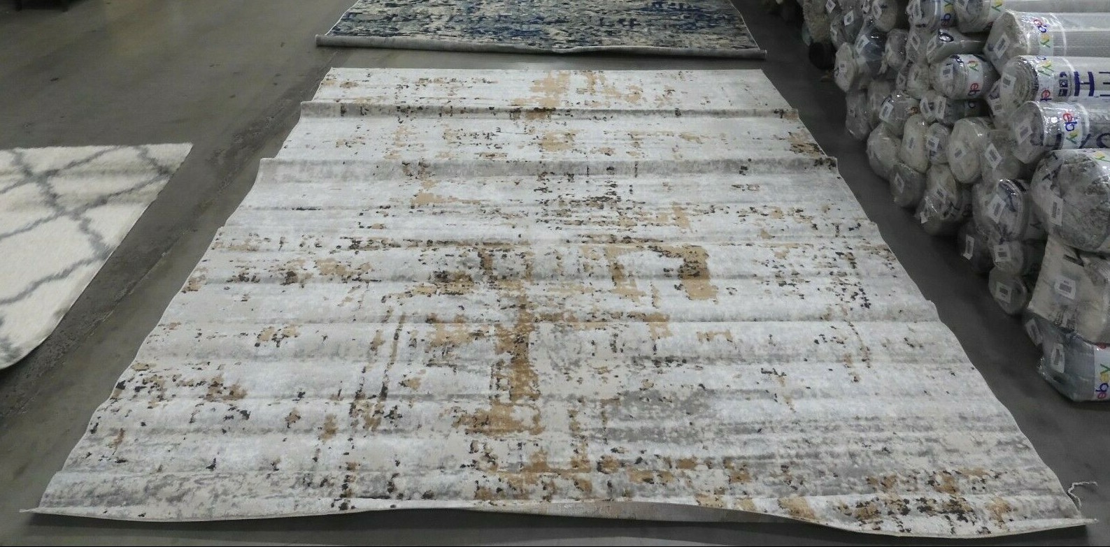 GREY / GOLD 8′ X 10′ Damaged Binding Rug, Reduced Price 1172625034 SHV723G-8