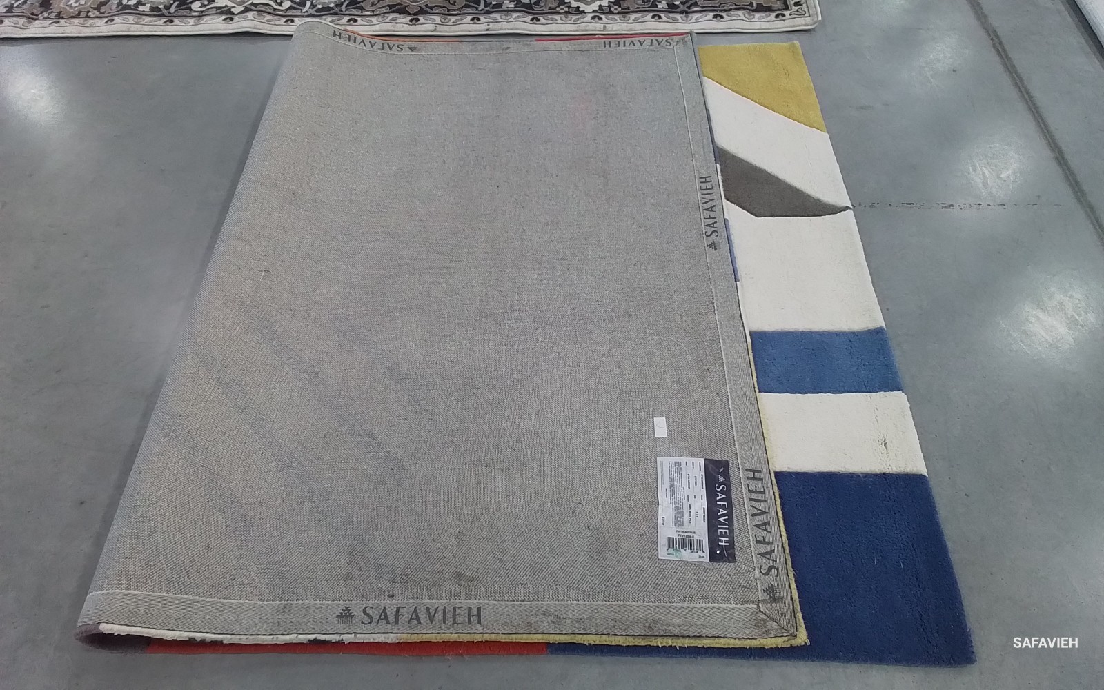 IVORY / MULTI 5′-0″ x 8′-0″ Back Stain Rug, Reduced Price 1172776461 FTV120A-5