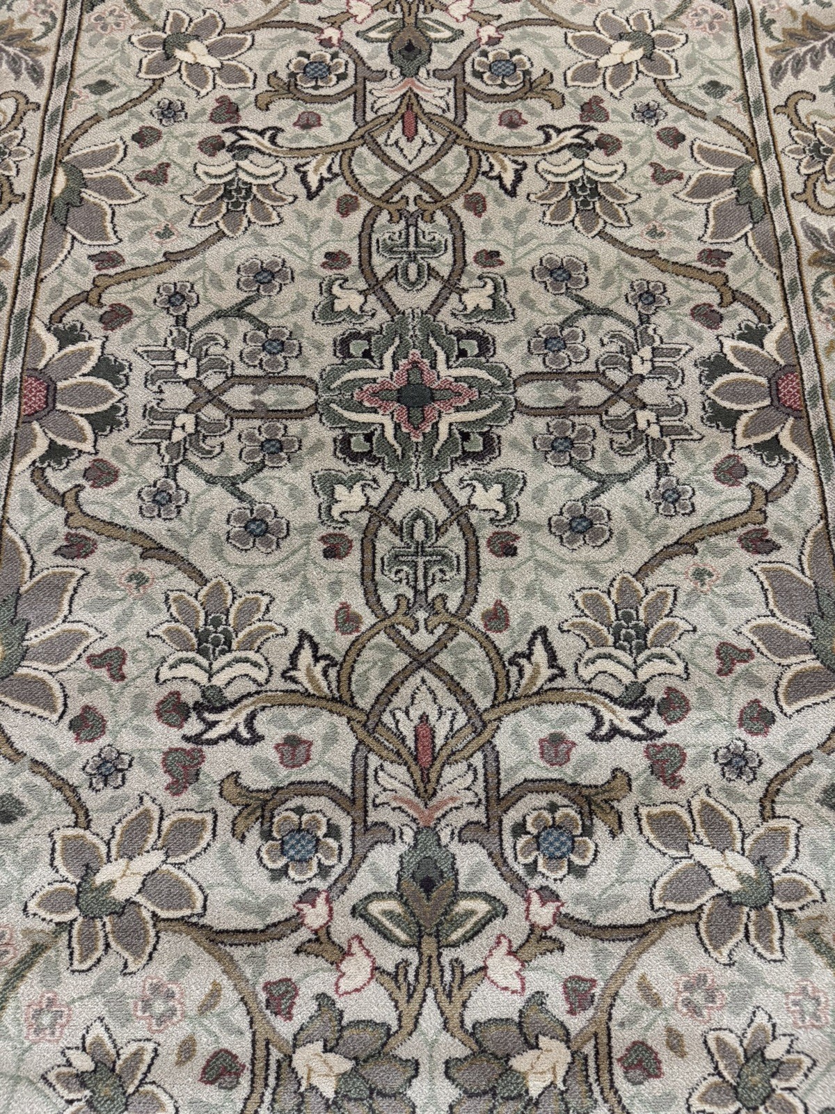 Karastan Rajasthan Collection Kelmscott Manor 5’2×7’10 100% Wool area rug