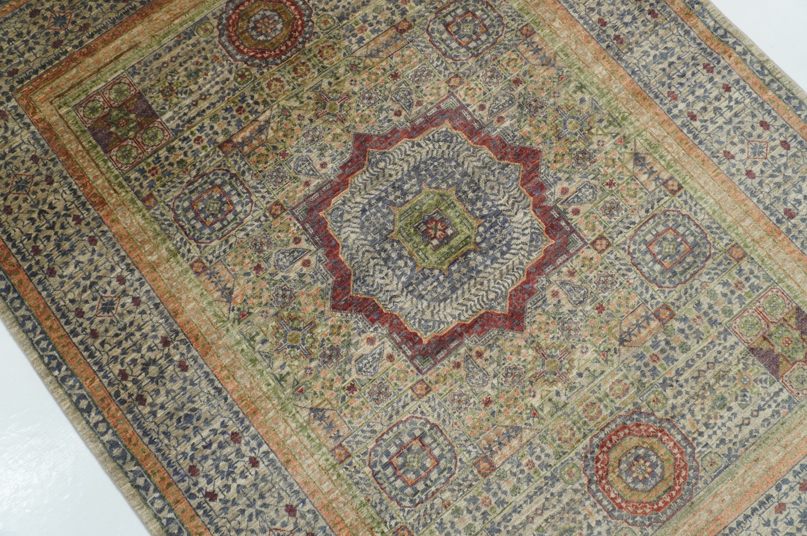 5×7 ft Beige Mamluk Afghan Hand Knotted Wool Medallion Rug