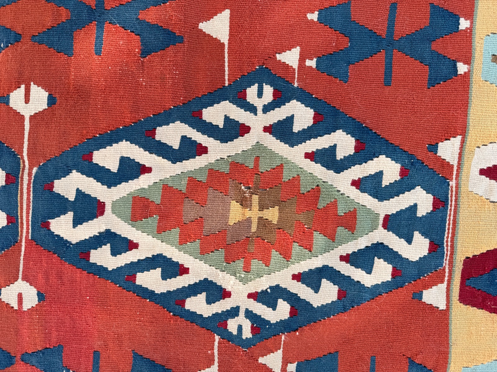 Vintage Rug 4×6 Anatolian Kilim Handwoven Wool Flat Weave Tribal Durable