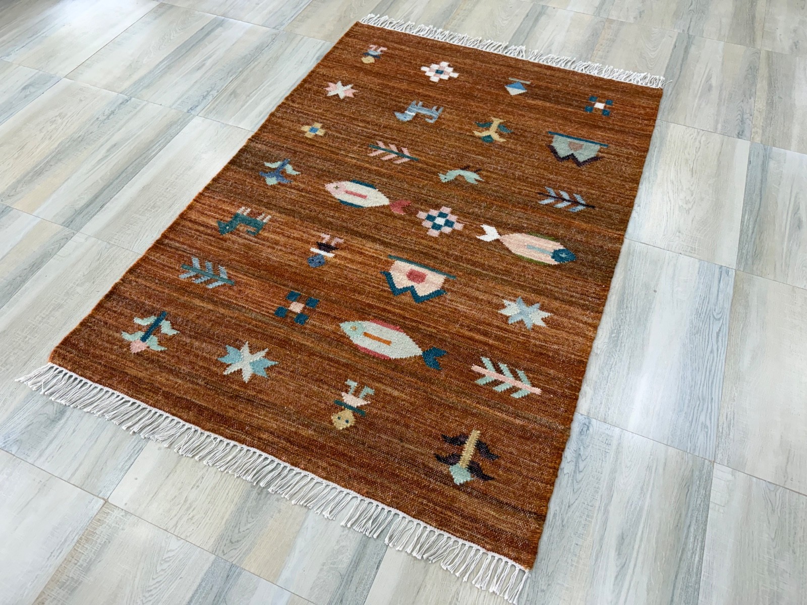 Sienna Hand Woven Wool Rug 4×6 Flatweave Scandinavian Folk Art Kilim for Kids