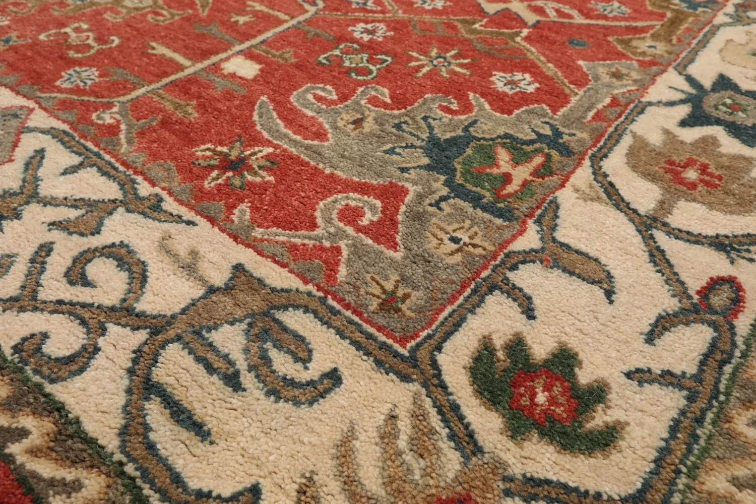 Geometric Design Handmade Hand Tufted 100% Wool Rug Color Multicolor Carpet Rug
