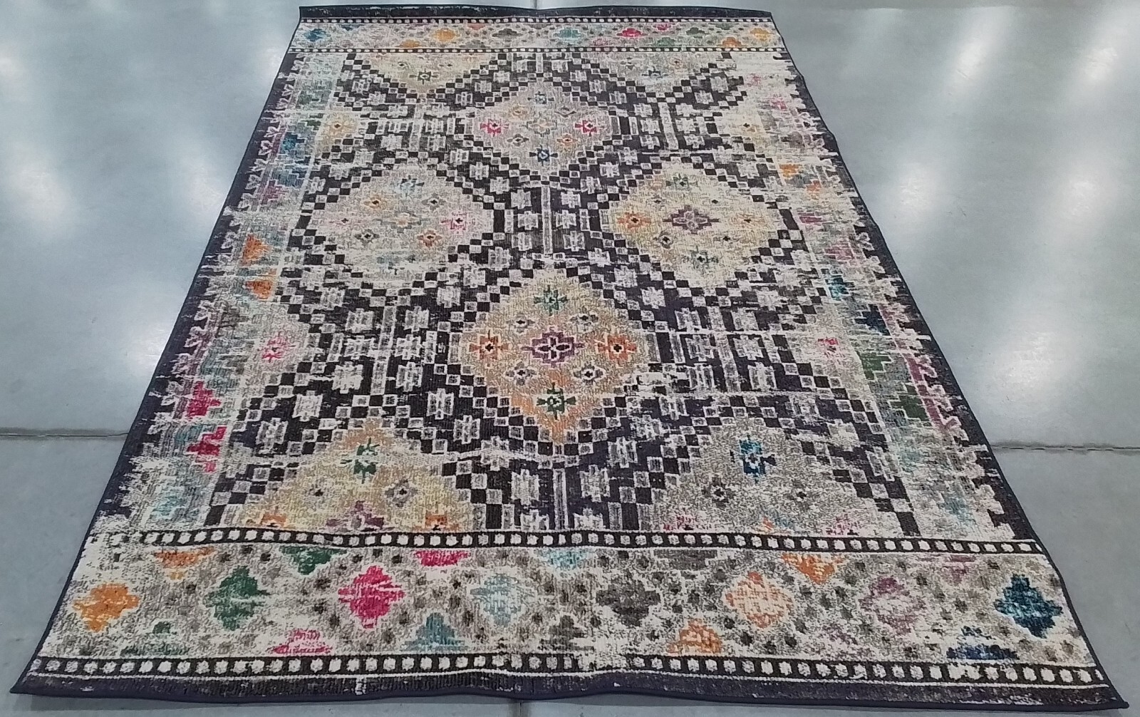 BLACK / YELLOW 6′-0″ x 9′-0″ Flaw in Rug, Reduced Price 1172770708 MAD418Z-6