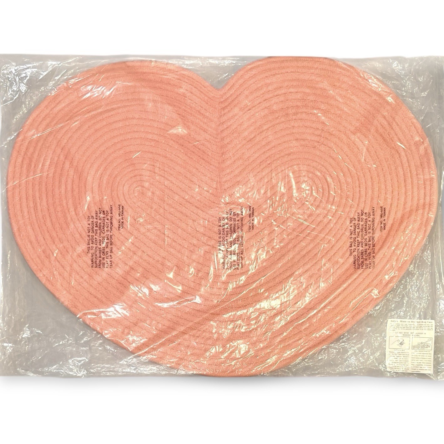 Heart Shaped Pink Rug Braided Style Valentine Sweetheart Country Chic 32”x 24″