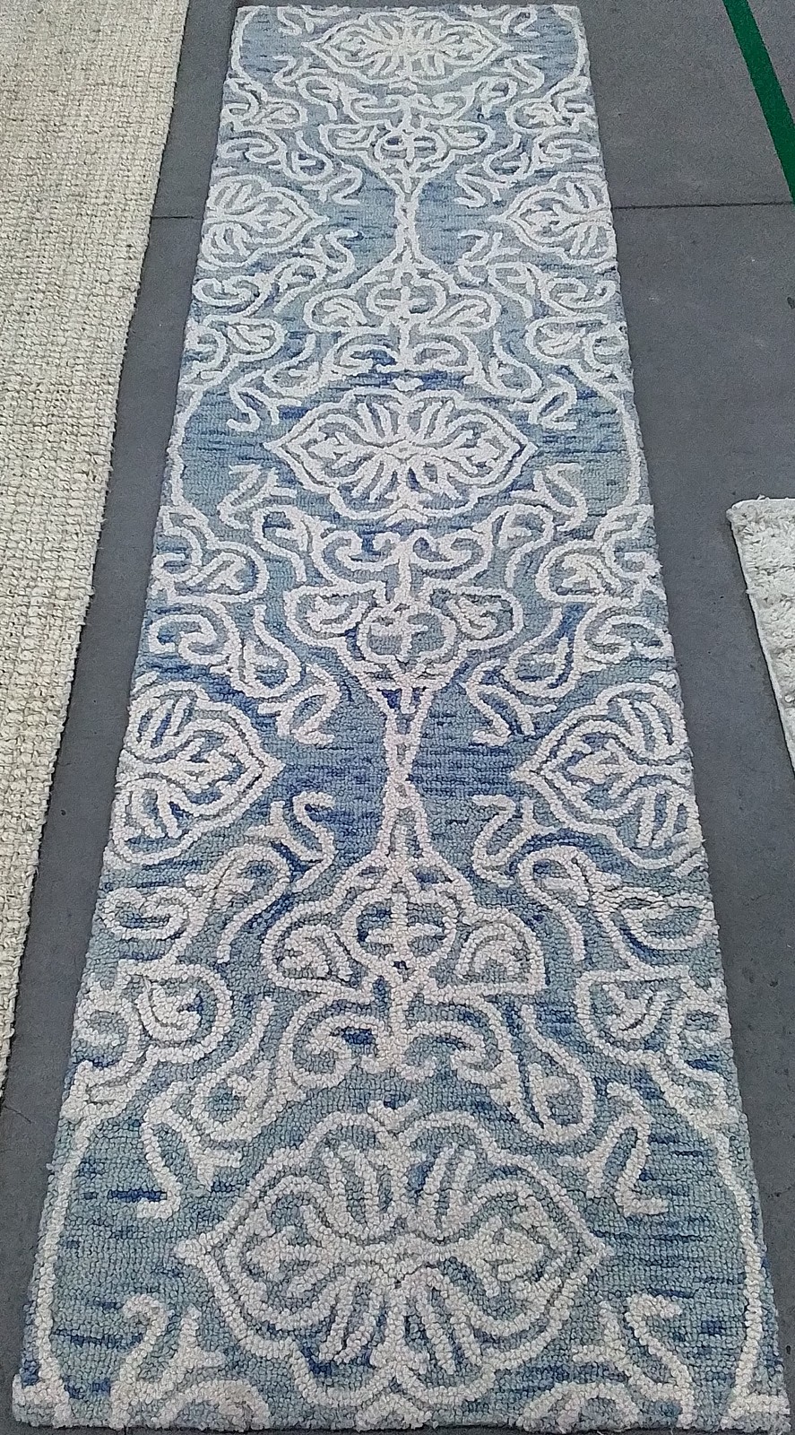 BLUE / IVORY 2′-3″ x 8′-0″ Back Stain Rug, Reduced Price 1172802834 BLM112M-28
