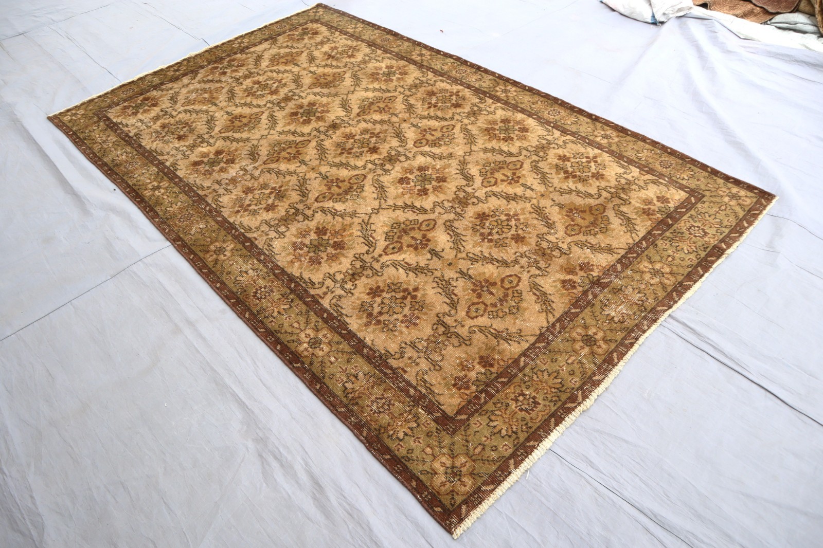 5’6×7’8 ft Oushak Rug, Afghan Handmade Beige Green Rug for Bedroom, Kitchen Rug