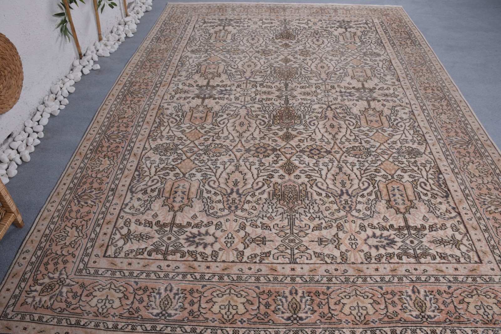 Turkish Vintage Rug 6,7×9,7 ft, Rug Beige Ombré Wool Rug