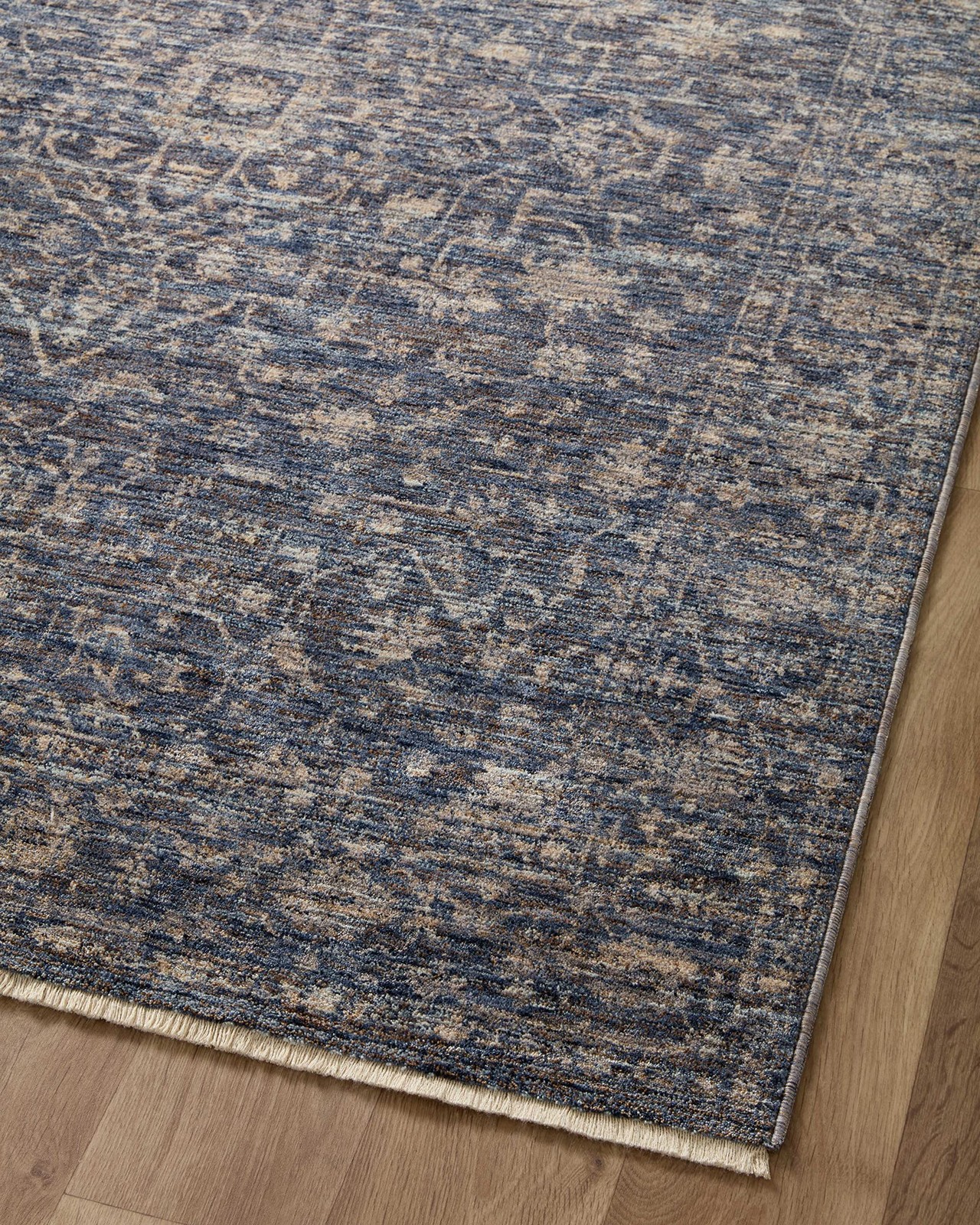 Loloi Ii Sorrento Collection Sor-01 Midnight/Natural 5-3 X 7-6 Area Rug