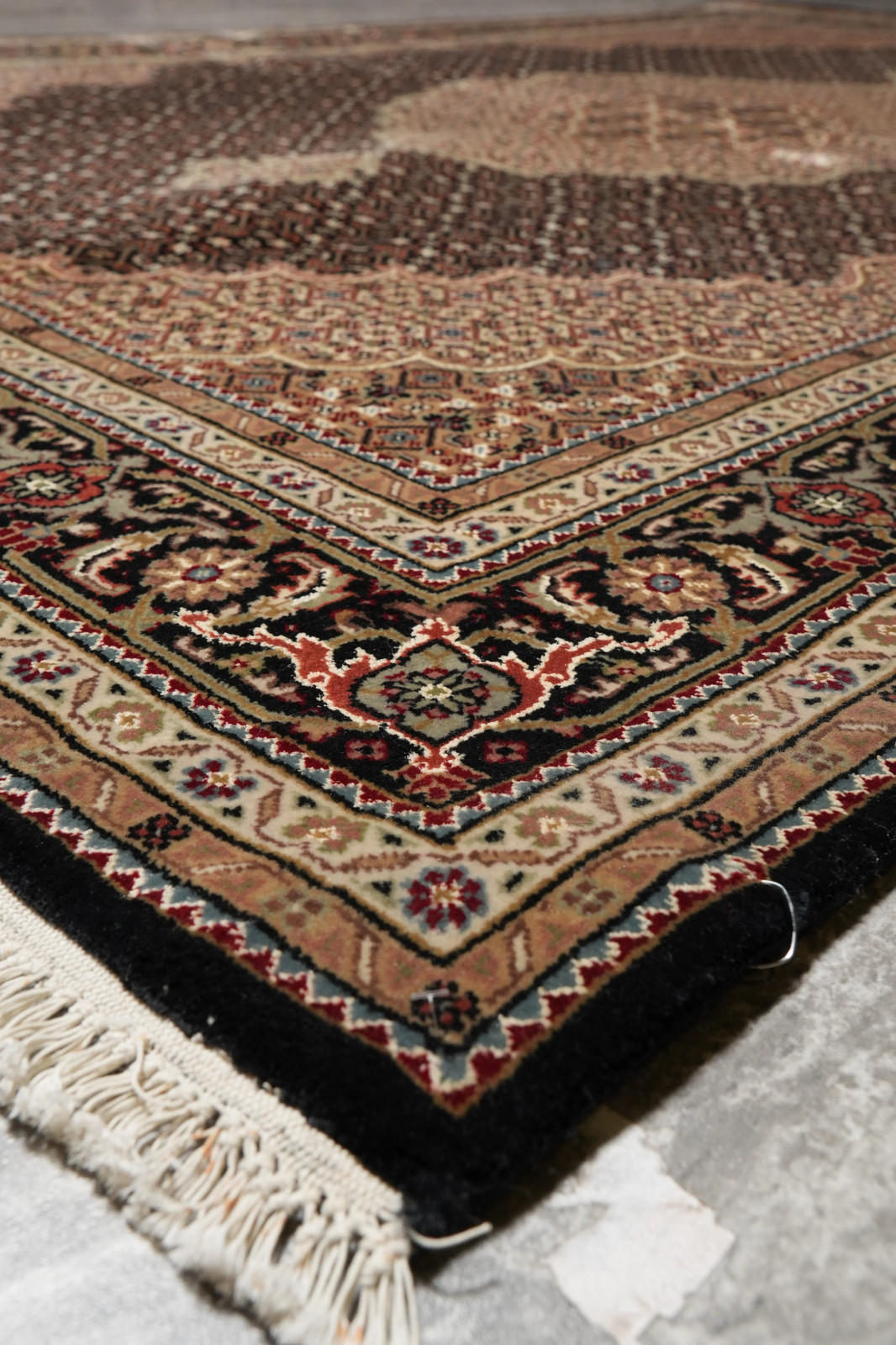 5.5 x 8 Black Tabriiz Mahii Wool and Silk Handmade Rug #F-4454