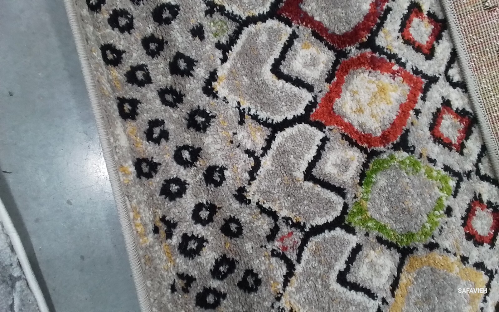 LIGHT GREY / MULTI 4′-0″ x 6′-0″ Flaw in Rug, Reduced Price 1172776131 AMS108G-4