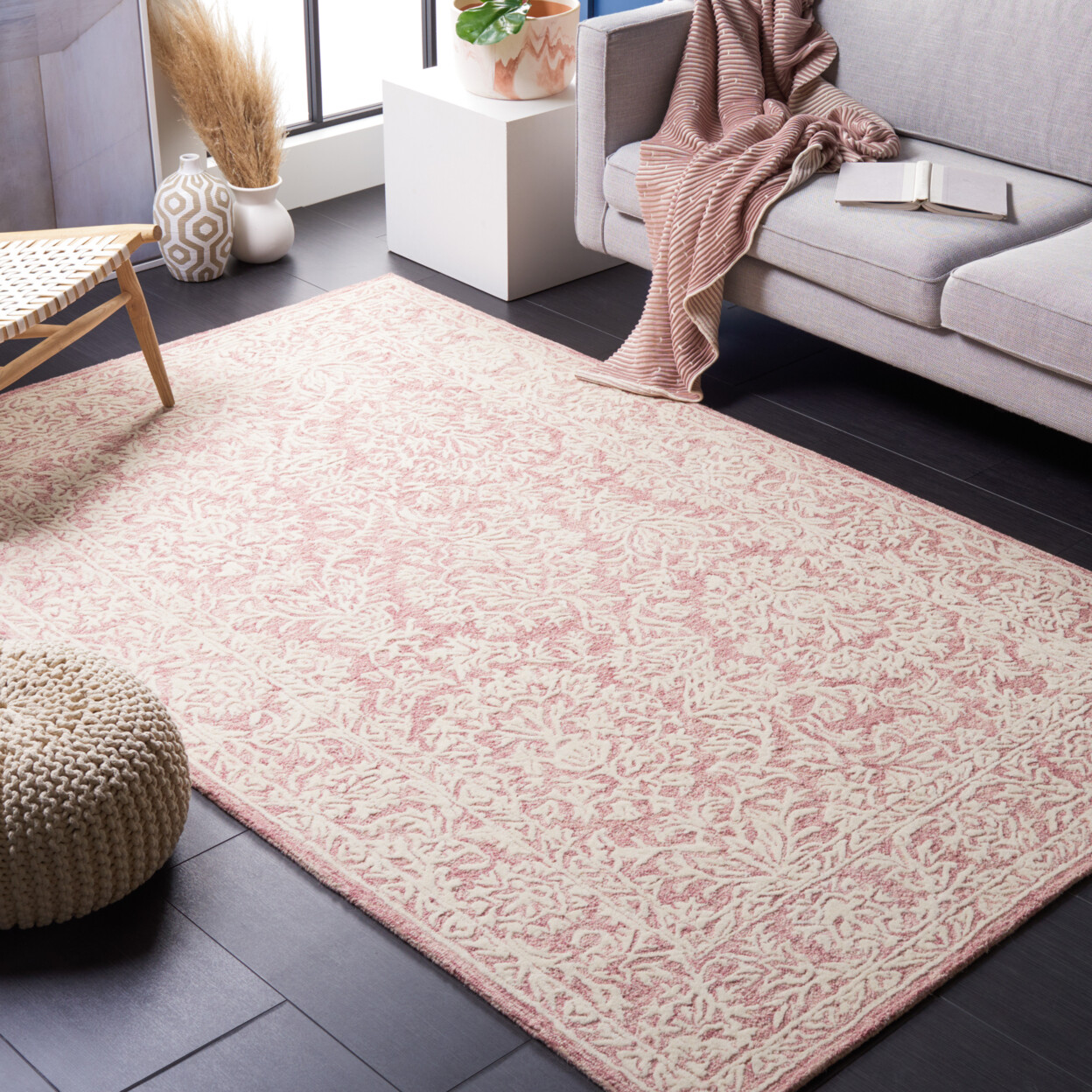 SAFAVIEH Metro MET864U Handmade Pink / Ivory Rug