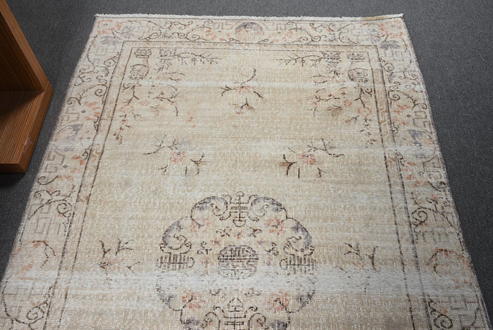 Turkish 4,7×7,8 ft Rug, Vintage Rug, White Patchwork Wool Rug