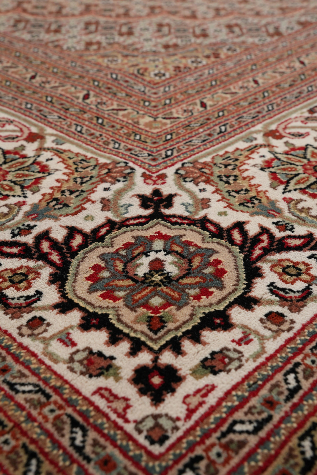 9.8 x 13.2 Wool and Silk Mahii Tabriiz Rug #F-4163