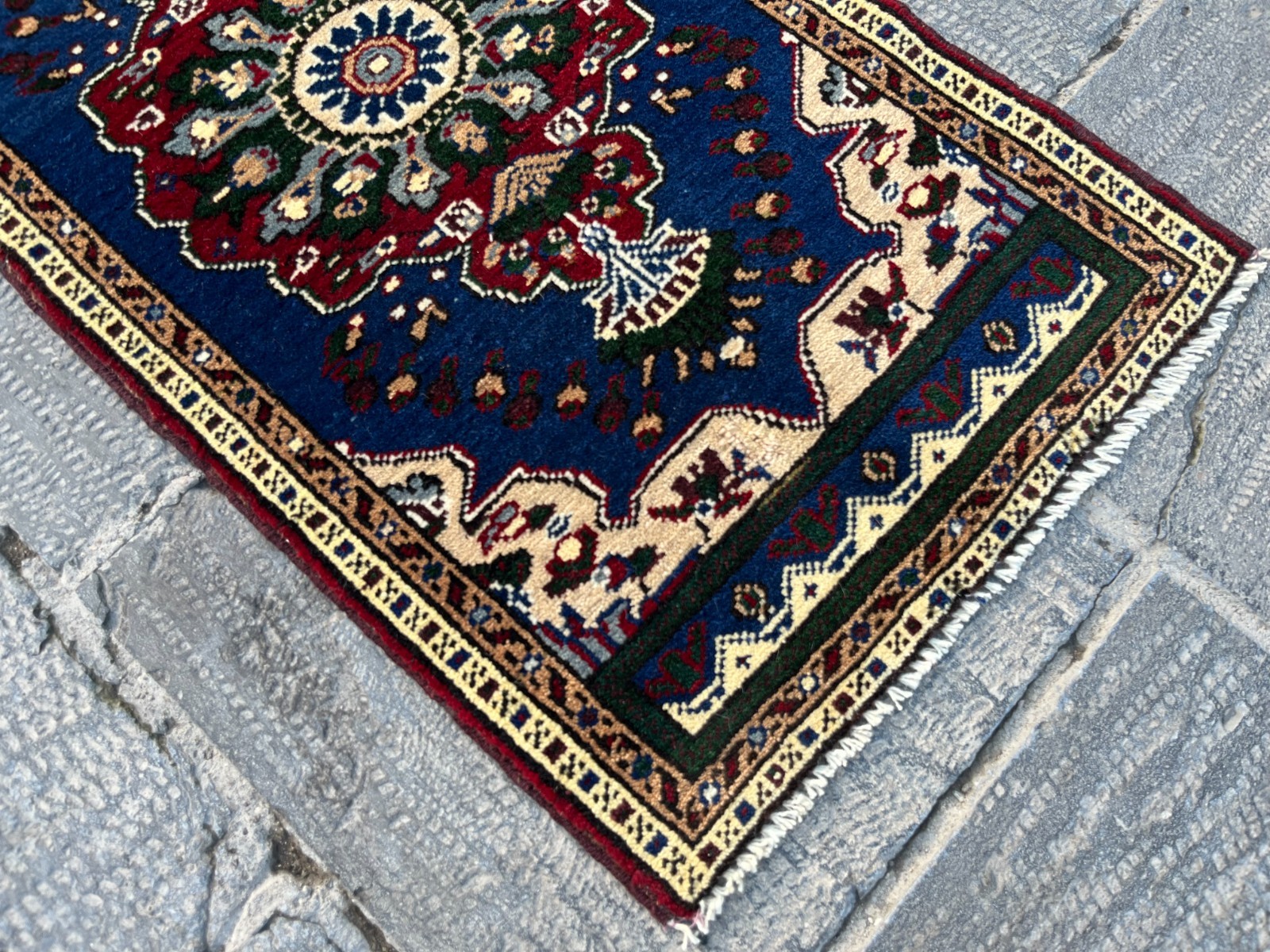 Small Vintage Turkish Rug 1.7×3.2 ft Navy Blue Red Wool Boho Mat 20×38 in