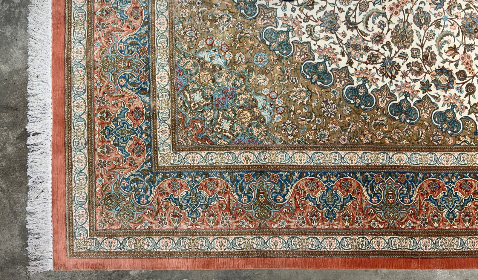 9’10″x13′ Exquisite Signed Hand-Knotted 100% Silk Qume Rug