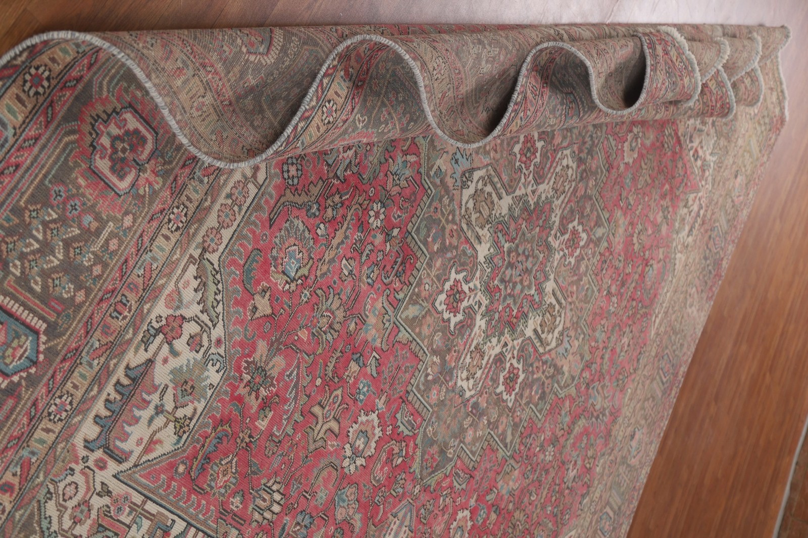 Geometric Wool Pink Area Rug 10×12 Medallion Hand-knotted Living Room Carpet