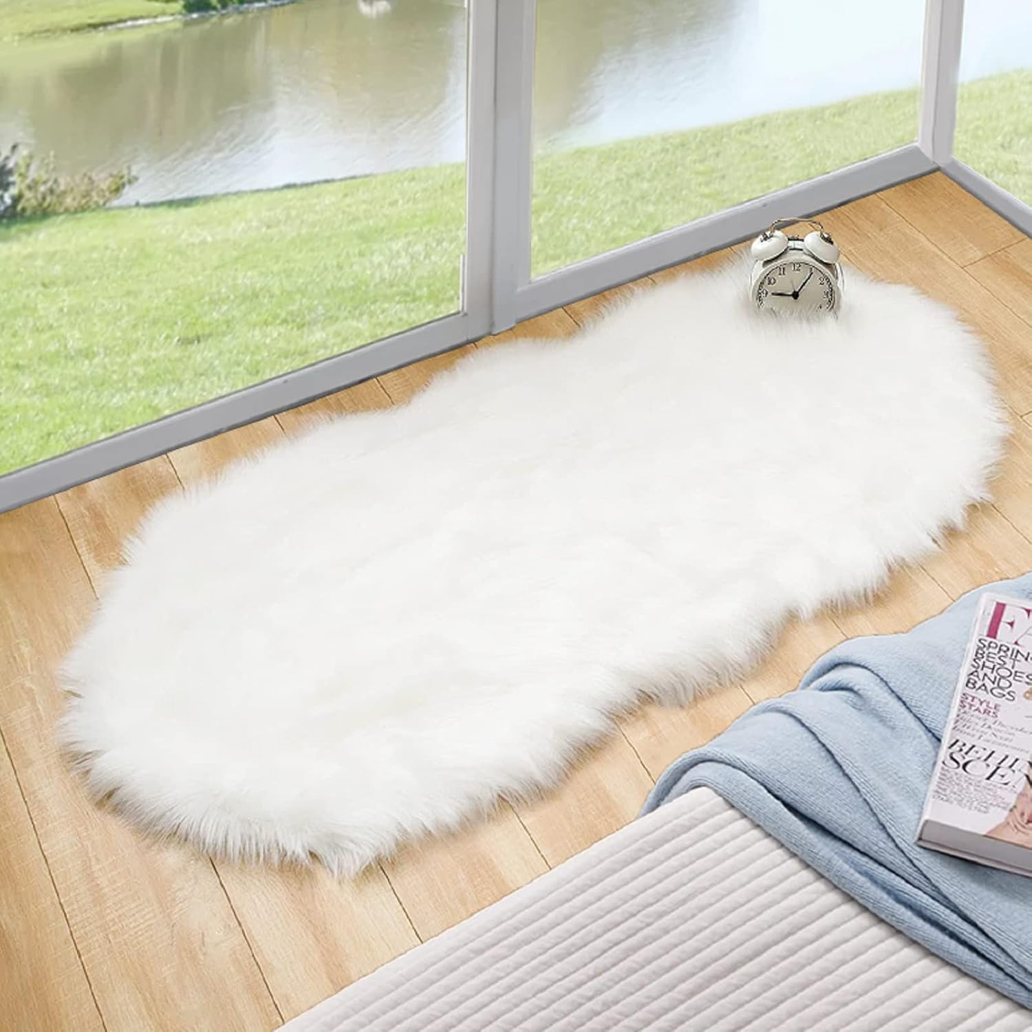 Alfombra Blanca de Piel Sintetica de 2×4 Pies Lavable para Recamara