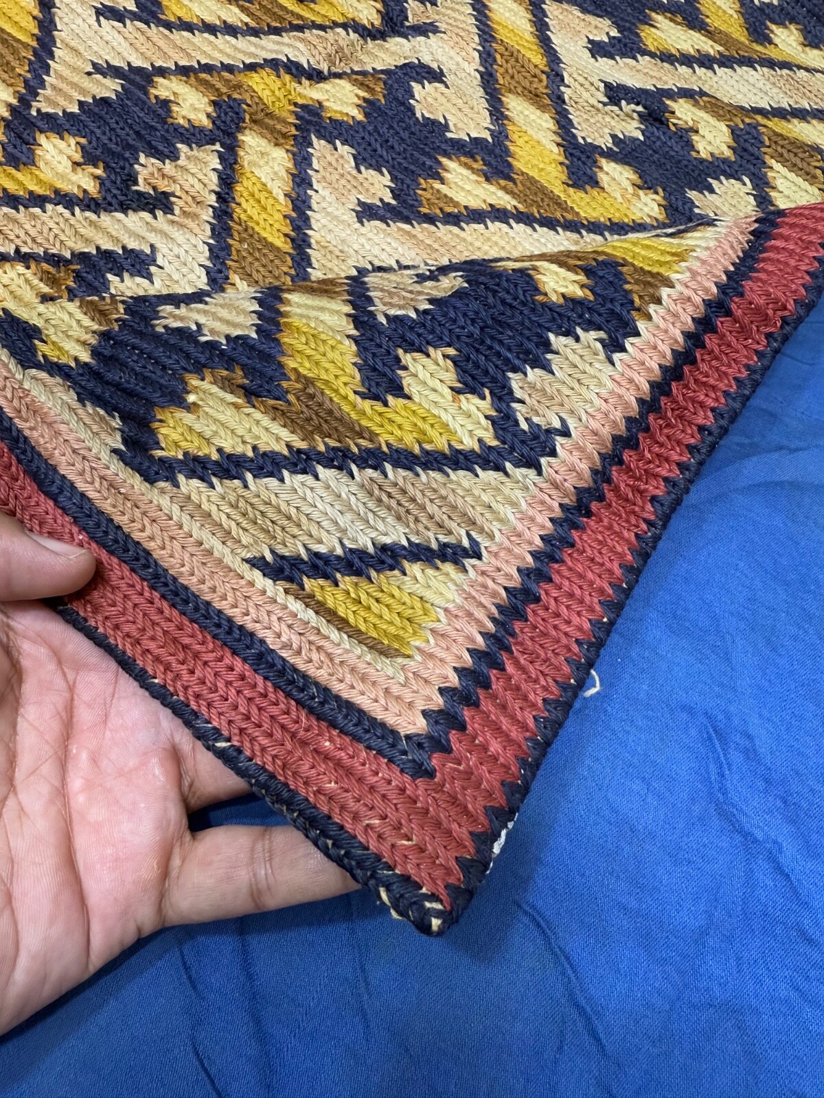 Vintage Beautiful Hand Silk Embroidered Floor Area Rug 302×154 Cm