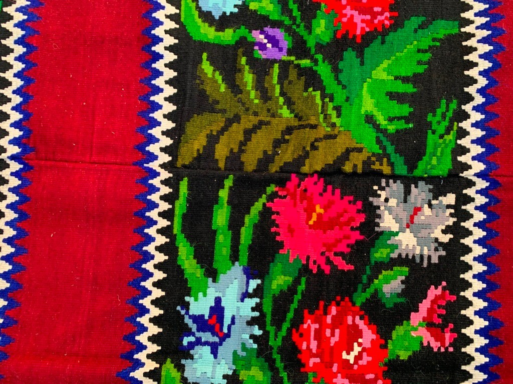 Vintage Handwoven Romanian Bessarabian Rose Kilim Floral Wool Rug 188×150 cm