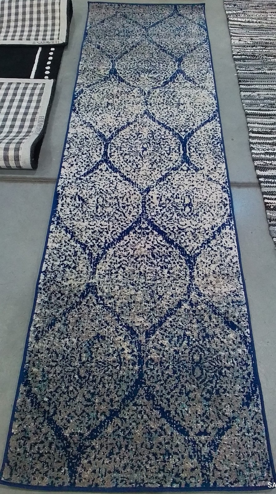 NAVY / SILVER 2′-3″ x 8′-0″ Flaw in Rug, Reduced Price 1172797099 MAD604G-28