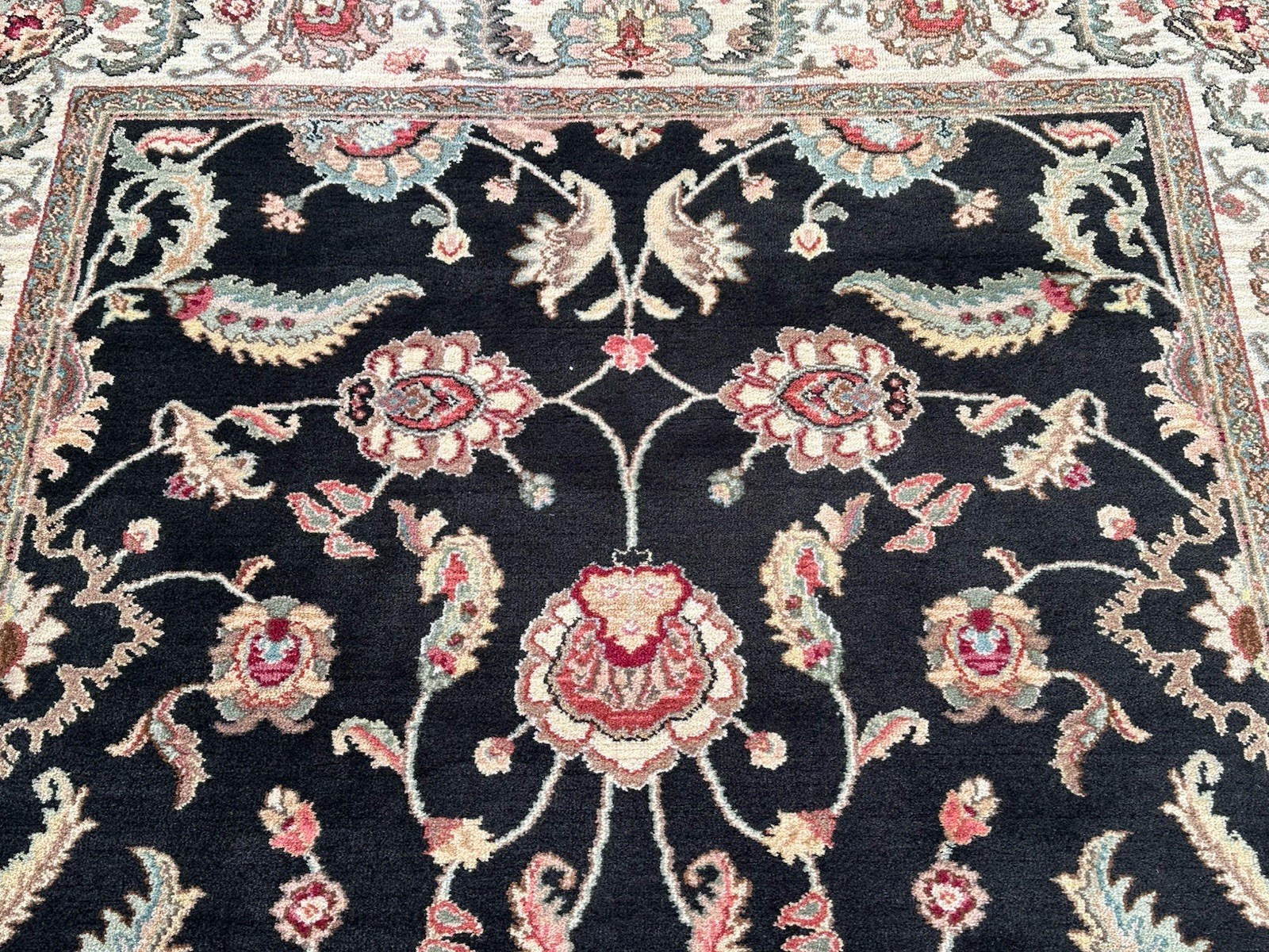 AUTHENTIC_MINT KARASTAN AGRA BLACK RUG 5.9×9 PATTERN #549 CHECK US OUT FOR MORE
