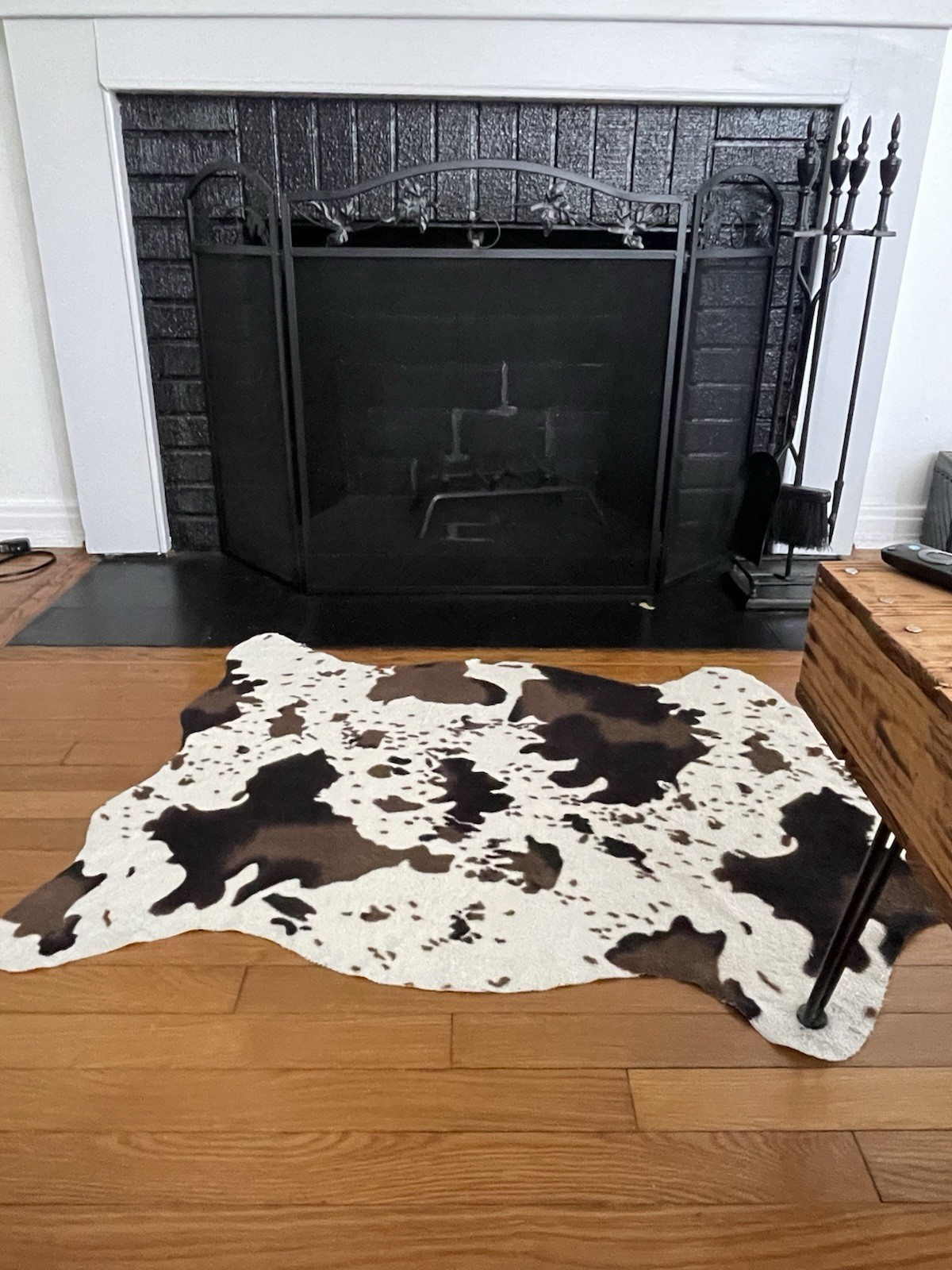 Faux Cowhide Area Rug Carpet 3.5ft x 2.5ft