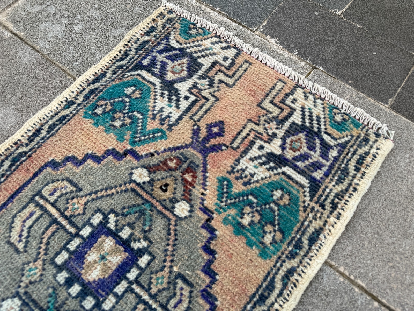 Small Vintage Turkish Oushak Rug 1.7×3.1 Beige Gray Teal Blue Accent Rug
