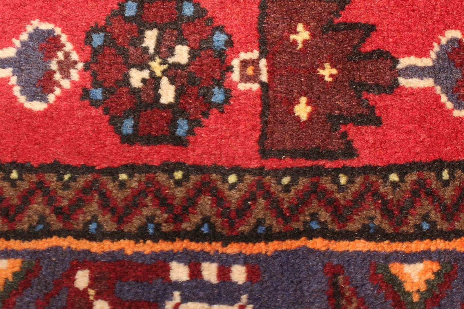 Vintage Hand-Knotted Carpet 4’1″ x 6’3″ Traditional Oriental Wool Area Rug