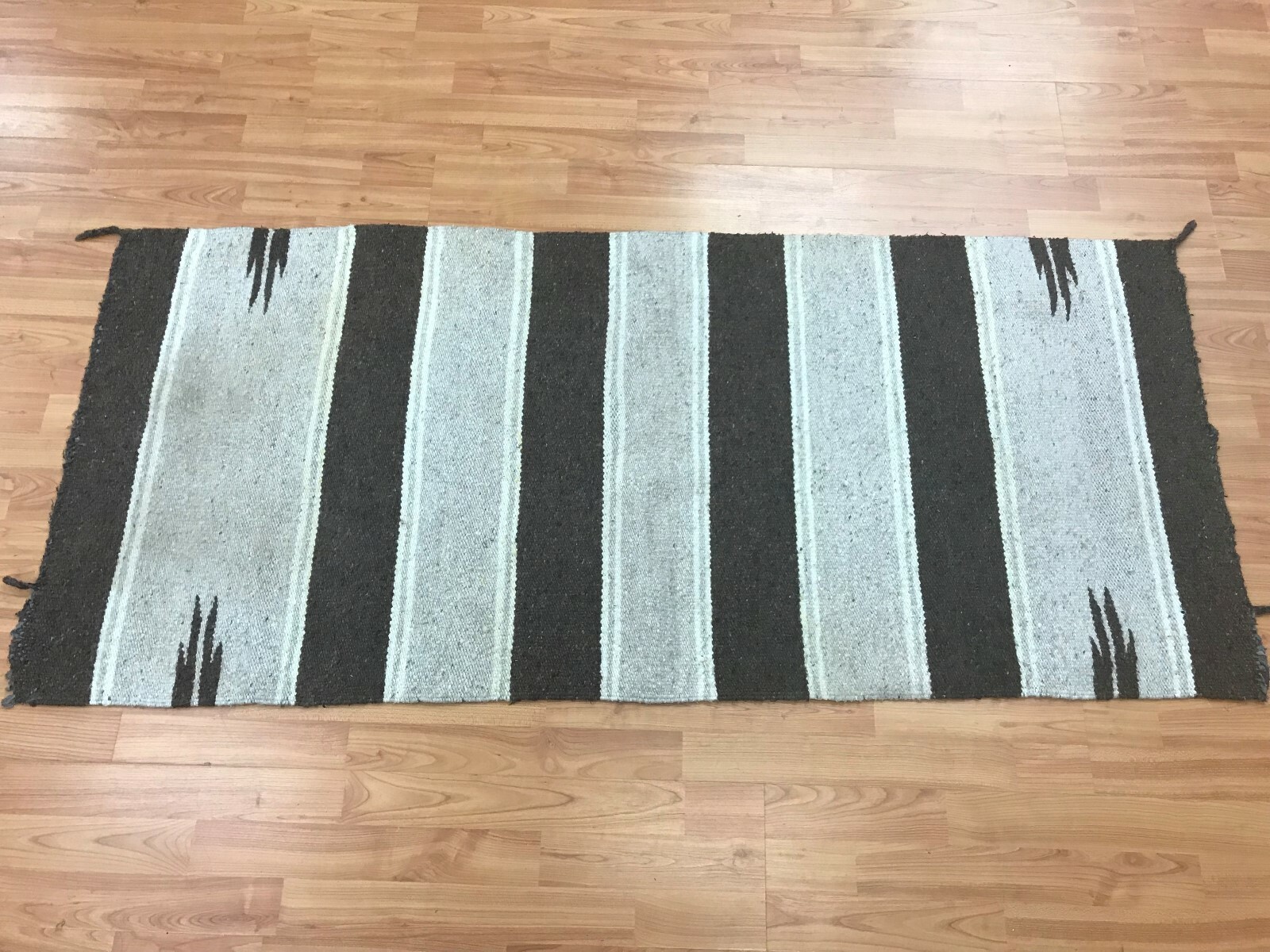 2’4″ x 5’2″ Native American Navajo Flat Weave Oriental Rug – Kilim – Hand Made