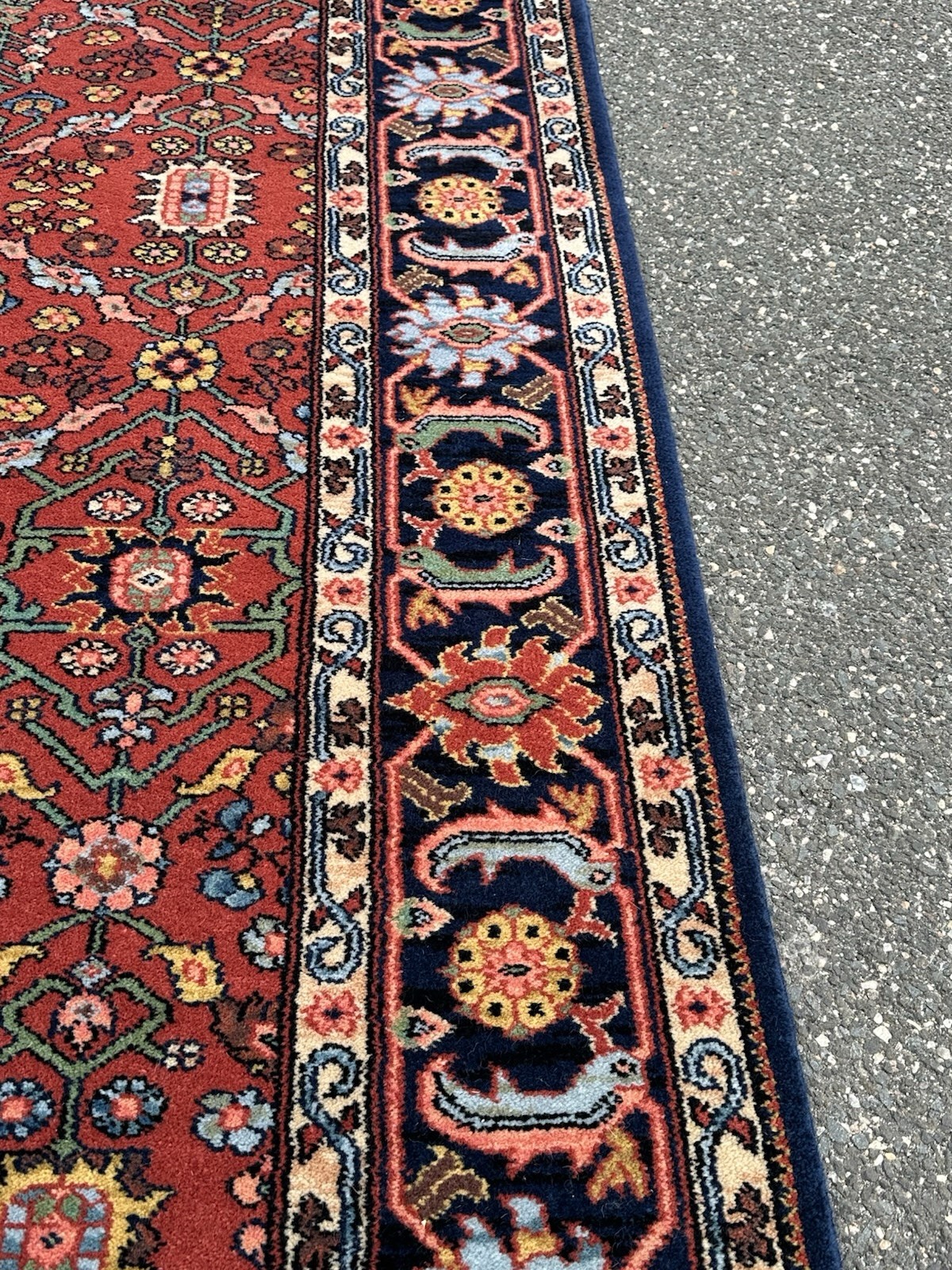 AUTHENTIC KARASTAN SERAPI RUG 5.9×9 PATTERN #729 CHECK US OUT FOR MORE RUGS