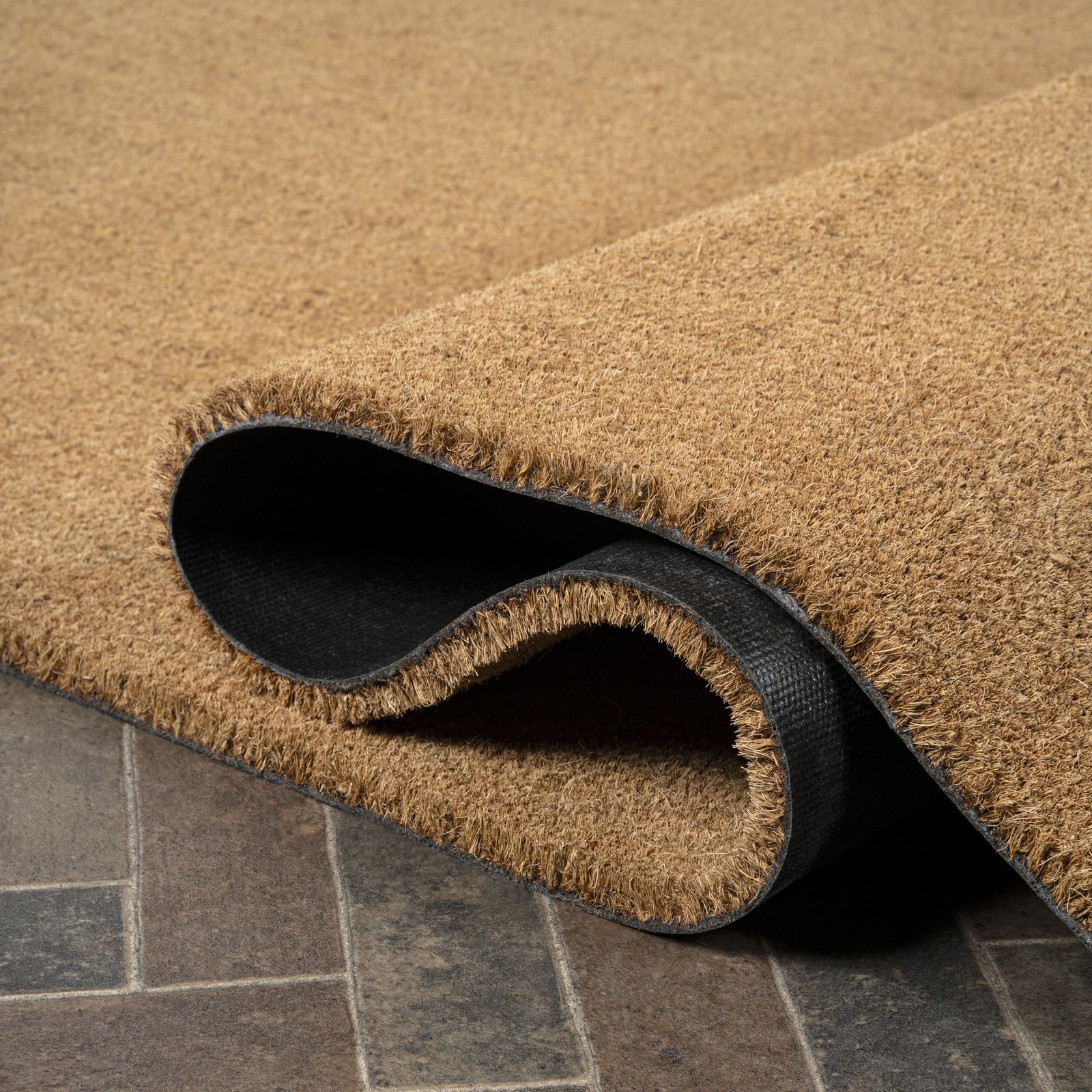 JONATHAN Y Lighting CHG100-24 CocoHarbor Greet Mats 2′ x 4′ – Brown