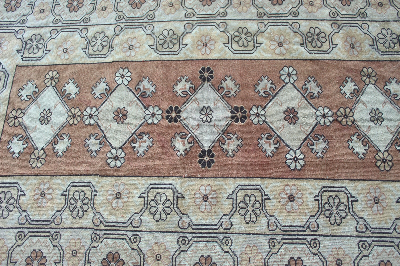 3,9×6,3 ft Area Vintage Turkish Rug, Brown Ikat Wool Rug