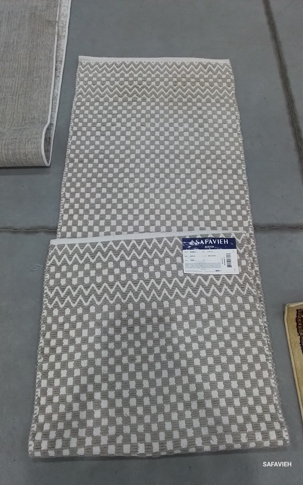 TAUPE 2′-3″ x 7′-0″ Flaw in Rug, Reduced Price 1172775299 BOS686E-27
