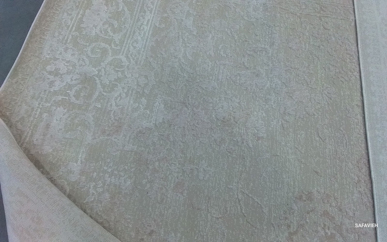 CREME / IVORY 8′-0″ x 10′-0″ Back Stain Rug, Reduced Price 1172771045 RFT664D-8