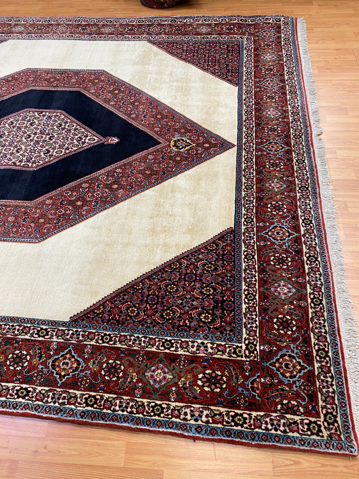 8′ x 8’8″ New Square Kurdish Oriental Rug – Hand Made – 100% Wool – Full Pile
