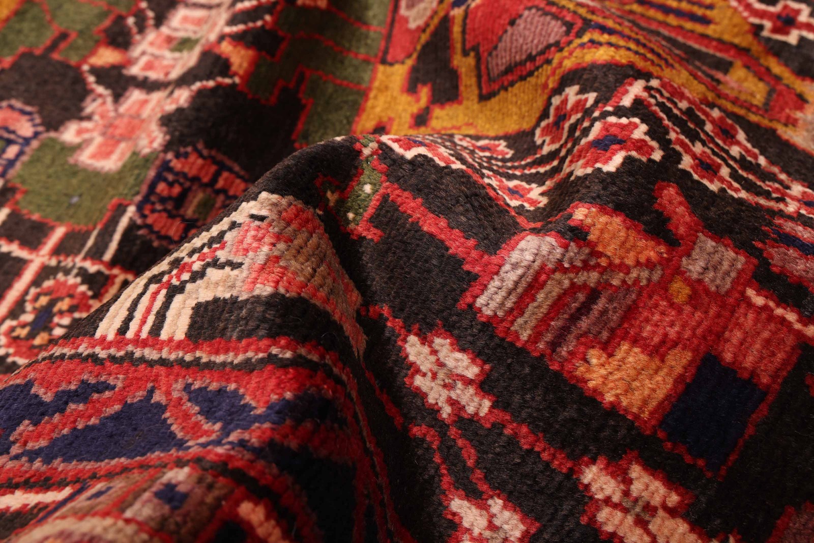 Vintage Hand-Knotted Carpet 4’4″ x 6’9″ Traditional Oriental Wool Area Rug